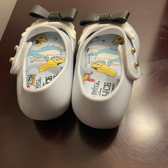 Mini Melissa Alice and wonderland shoes - Picture 2 of 4